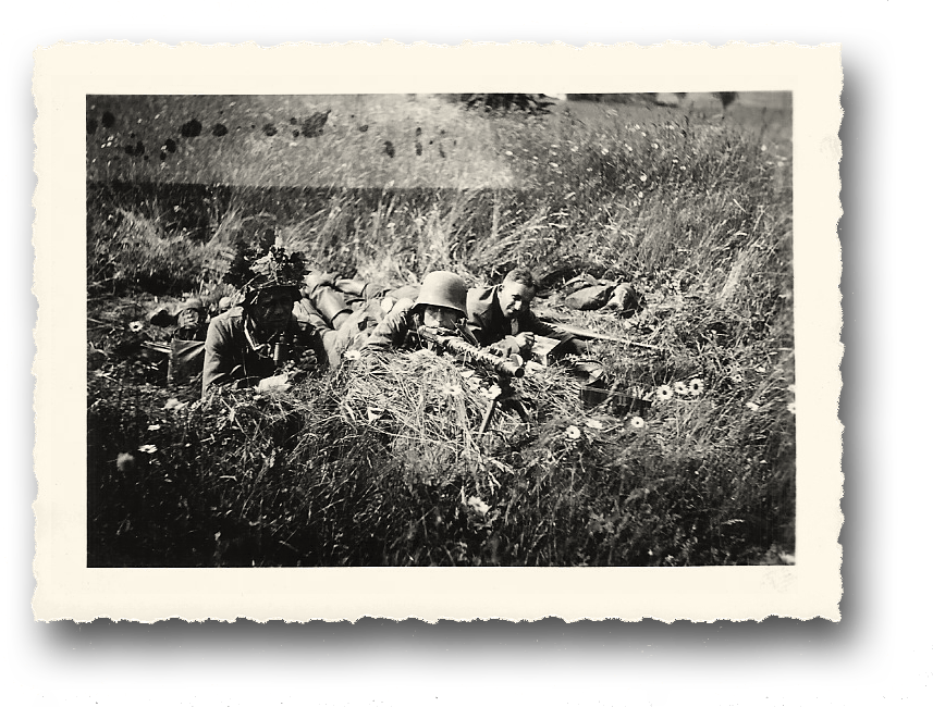 liegend neu Soldaten im Felde - World War Two